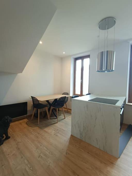 # Le Beffroi# Maison# มูรอล ภายนอก รูปภาพ