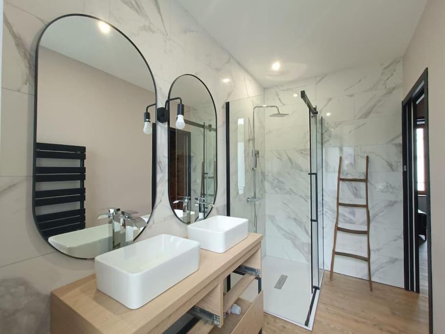 # Le Beffroi# Maison# มูรอล ภายนอก รูปภาพ